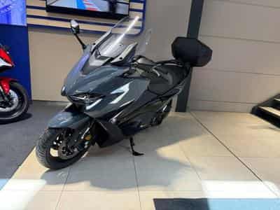 Yamaha T-Max Tech Max (2021) - Photo 5
