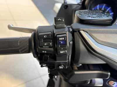 Yamaha T-Max Tech Max (2021) - Photo 11
