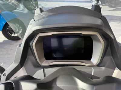 Piaggio MP3 (2022) - Photo 4