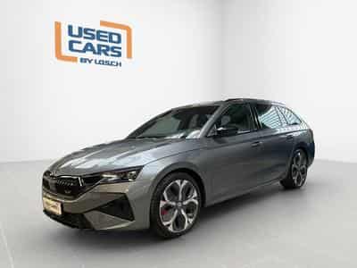 Skoda Octavia RS+DSG+Standh.+LM19+AHK+ConformePremium+Pano (2025) - Photo 1