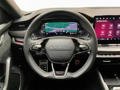 Skoda Octavia RS+DSG+Standh.+LM19+AHK+ConformePremium+Pano (2025) - Photo 10