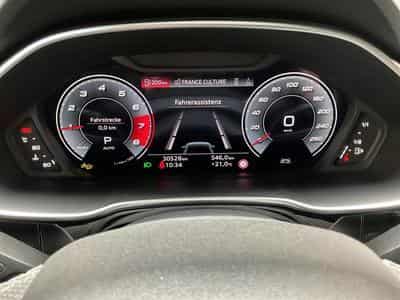 Audi Q3 SB+S-line+S-Tronic+35TFSI+P.Premium+AHK+LED+NAVI (2024) - Photo 11