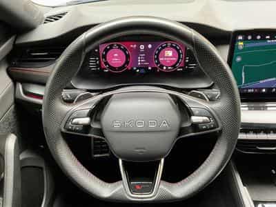 Skoda Octavia RS+DSG+Led+Navi+P.Simply&Clever+DAB+ (2025) - Photo 10