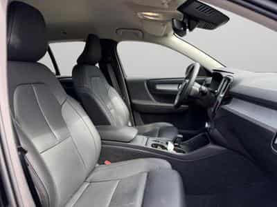Volvo XC40 B3 Core 2026 / Essence (2025) - Photo 15