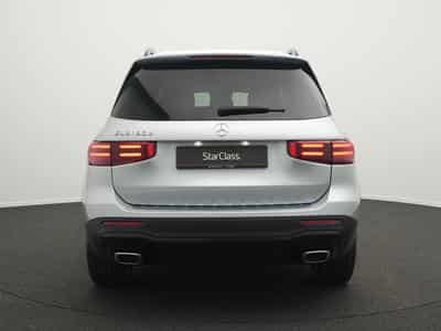 Mercedes GLB 180 d LED+Night+Kamera+EasyPack (2025) - Photo 4