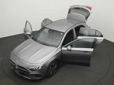 Mercedes A 180 d Progressive LED+Kamera+PTS (2025) - Photo 14