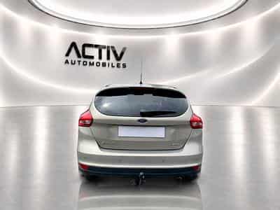 Ford Focus 1.5 ECOBOOST 182 TITANIUM BVA6 (2015) - Photo 6