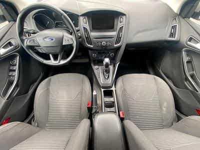 Ford Focus 1.5 ECOBOOST 182 TITANIUM BVA6 (2015) - Photo 10