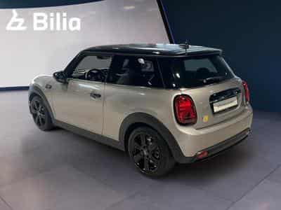 MINI Cooper Cooper SE (2023) - Photo 6