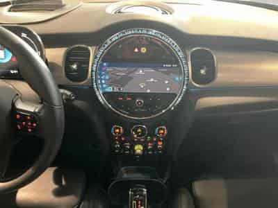 MINI Cooper Cooper SE (2023) - Photo 8