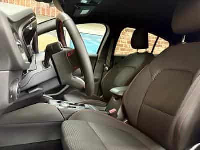 Ford Focus Focus 1.0 EcoBoost 155cv Auto ST-LINE (2025) - Photo 5