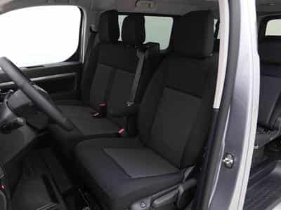 Opel Zafira 2.2 D 180 AT8 XL Edition (2026) - Photo 8