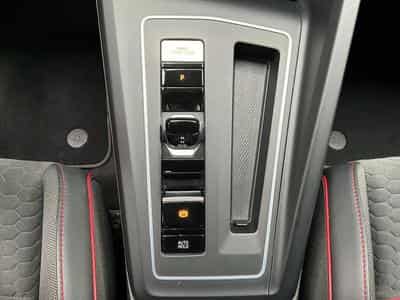 VW Golf GTI-Clubsport+Edition45+DSG+Pano+RearView+Soundsystem (2022) - Photo 12