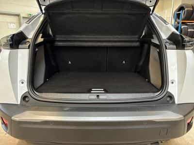 PEUGEOT 2008 1.2 100ch S&S Allure (2024) - Photo 9