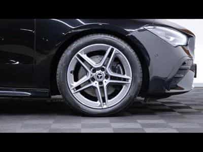 Mercedes CLA 200 d shooting brake AMG Line 8G DCT (2023) - Photo 11