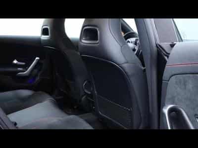 Mercedes CLA 200 d shooting brake AMG Line 8G DCT (2023) - Photo 14