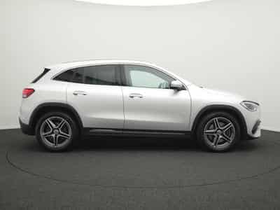 Mercedes GLA 250 4MATIC AMG-Line Multi+Pano+360°+Apple (2022) - Photo 5