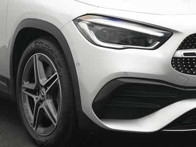 Mercedes GLA 250 4MATIC AMG-Line Multi+Pano+360°+Apple (2022) - Photo 9