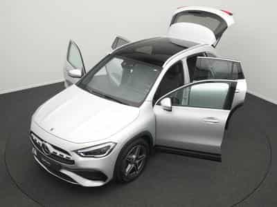 Mercedes GLA 250 4MATIC AMG-Line Multi+Pano+360°+Apple (2022) - Photo 14