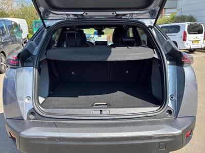 PEUGEOT 2008 1.2 100ch S&S Allure (2024) - Photo 5