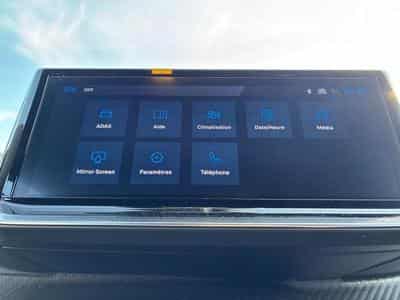 PEUGEOT 2008 1.2 Hybrid 145ch GT e-DCS6 (2025) - Photo 6