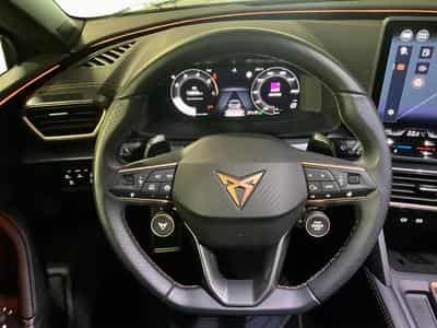 Cupra Leon DSG+Dynamic-Design+Pure-Performance+Intelligent-Drive+LED (2025) - Photo 10