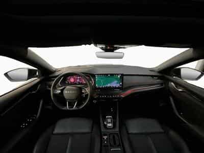 Skoda Octavia Rs+DSG+P.Assisted+Design-Suedia+Head-up+Pano+360° (2025) - Photo 2