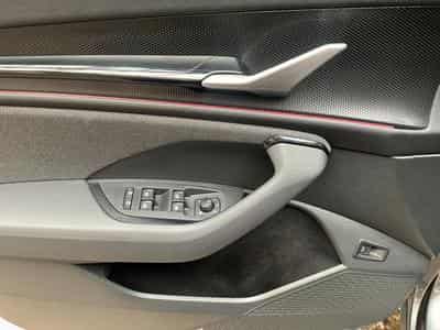 Skoda Kodiaq Selection+DSG+4x4+P.Convenience+LM19+AHK+P.Light&View (2025) - Photo 14