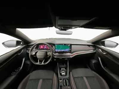 Skoda Octavia Rs+DSG+P.Assisted-Drive+LM19+Head-Up+View-360°+Led+Navi (2025) - Photo 2