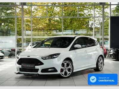 Ford Focus ST *RS-Design *Navi *Kamera *KeyFree (2015) - Photo 1