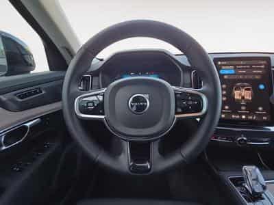 Volvo XC90 T8 Ultra Dark Auto / Essence (2025) - Photo 12