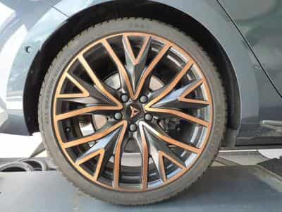 Cupra Leon VZ 2.0 TSI 301cv PANORAMA / SATELLITES (2024) - Photo 7