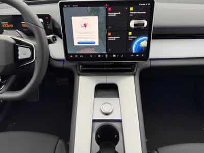 Polestar 4 Long Range Single Motor (2025) - Photo 9