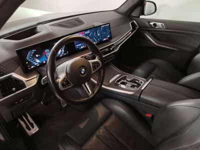 BMW X5 M60i xDrive (2023) - Photo 14