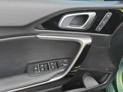 Kia Ceed GT Line 1.5T 160 DCT (2025) - Photo 14
