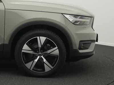 Volvo XC40 P8 Twin Pure Electric AWD R-Design Recharge (2021) - Photo 8