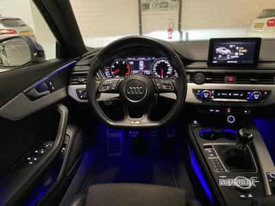 Audi A4 2.0 Tdi S-Line (2016) - Foto 4