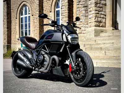 Ducati Diavel 1198 Carbon Edition (2018) - Foto 2