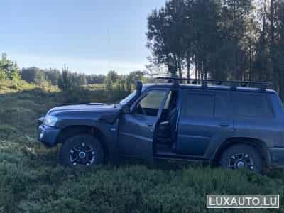 Nissan Patrol 3.0 Di 160 (2005) - Foto 1