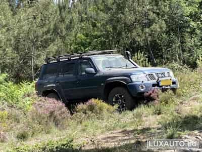 Nissan Patrol 3.0 Di 160 (2005) - Foto 2