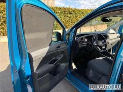 VW Caddy Maxi 2.0 TDI DSG 7 (2022) - Foto 3