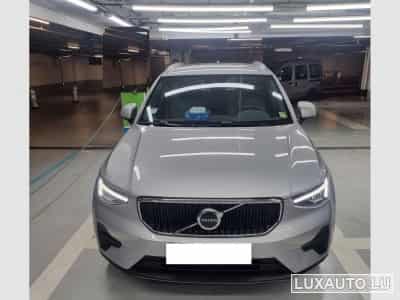 Volvo C40 Volvo XC40 B3 163 ch DCT7 Plus 5p (2022) - Foto 1