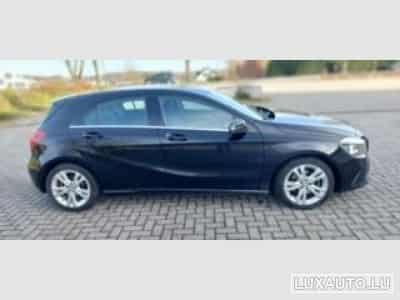 Mercedes A 200 (2016) - Foto 3