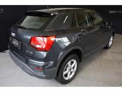 Audi Q2 35 TFSI S Tronic (2024) - Foto 3