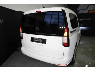 VW Caddy Life (2024) - Foto 13