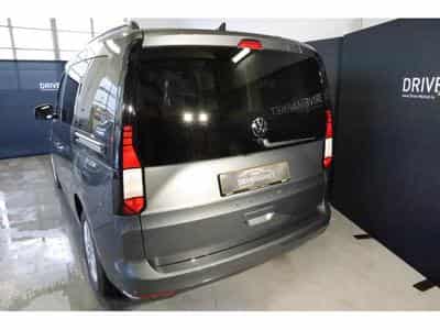 VW Caddy V Life (2024) - Foto 10