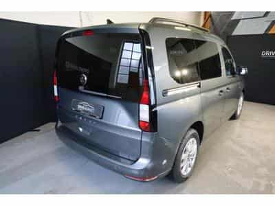VW Caddy V Life (2024) - Foto 9