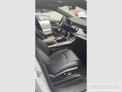 Audi Q8 S-line (2020) - Foto 3