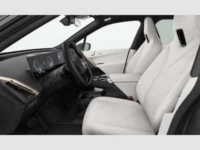 BMW iX xDrive40   Sportpaket Head-Up HK HiFi DAB (2025) - Foto 3