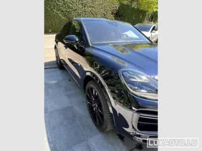 Porsche Cayenne Turbo Sport (2020) - Foto 1